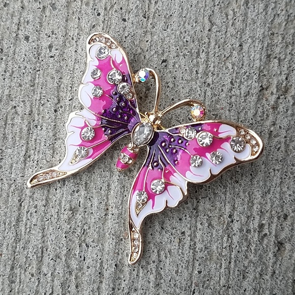 Butterfly Brooch NWT - Picture 1 of 5